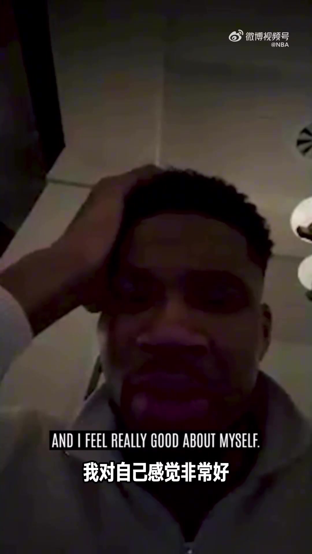 字母哥训练瞬间