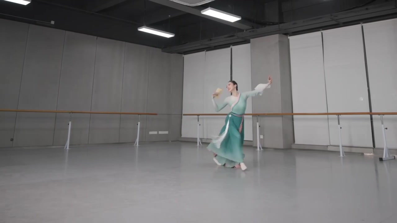 【体坛热点】CPB Girls成❕团⚾之战选手介绍之刘玥(图12)