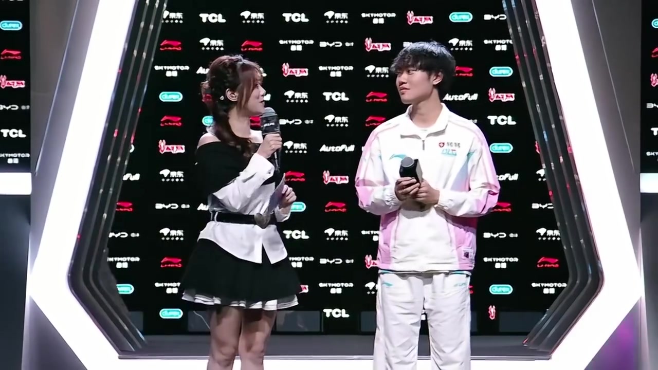 Knight分享对阵TT/EDG/AL高光：下一个想被标记的是谁【球盟会】
