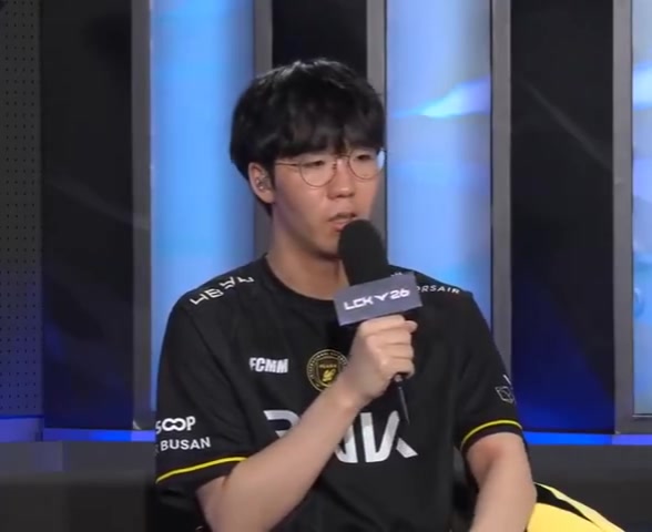 Taeyoon谈庆祝动作：记住你们抛弃了谁，然后回去睡觉吧！
