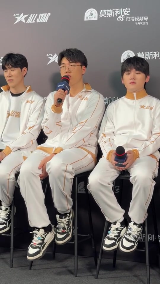 Kael谈配合JKL：看他选了梅尔之后拿潘森 十分满的话我想给他十分