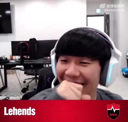 【万博电竞】Lehends谈群聊：我、旺乎跟载赫有三人群 我们到死都不能公开内容