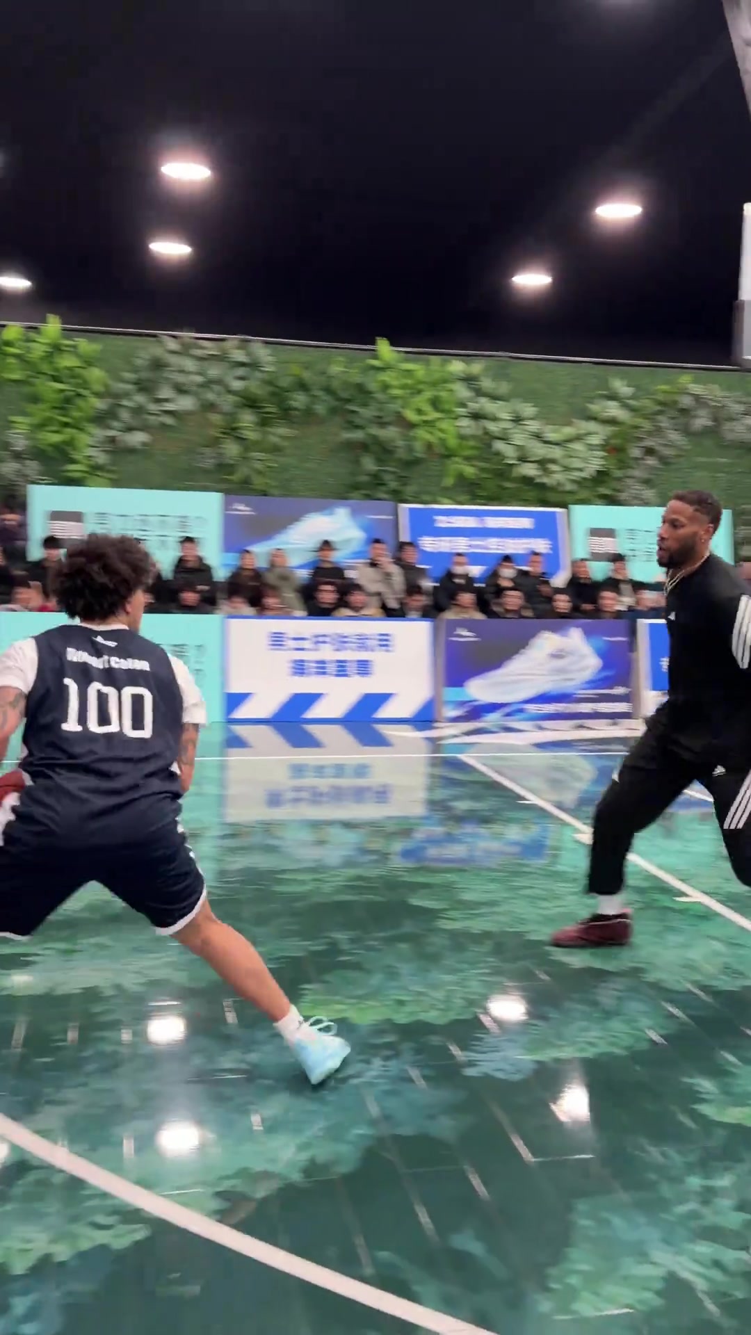 古典后仰跳投與VS現(xiàn)代超遠(yuǎn)三分！威姆斯曬與羅布百分大戰(zhàn)精彩集錦