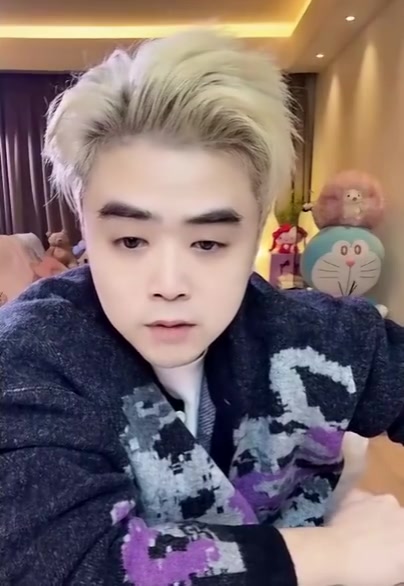 朱开：iG中上还没听说落笔，但是问题应该不大，GALA应该会进池子