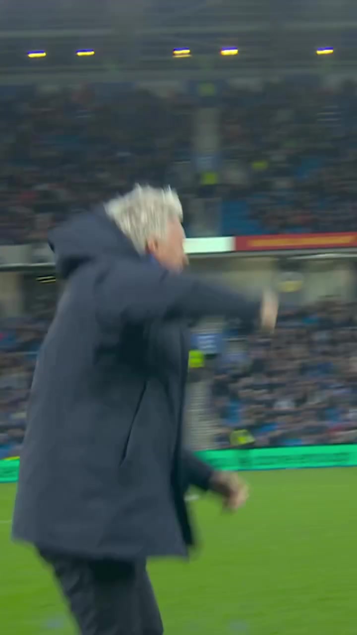 【你怎么看？】埃弗顿祝莫耶斯63岁生日快乐，第二次执教战绩22胜15平19负(图2)