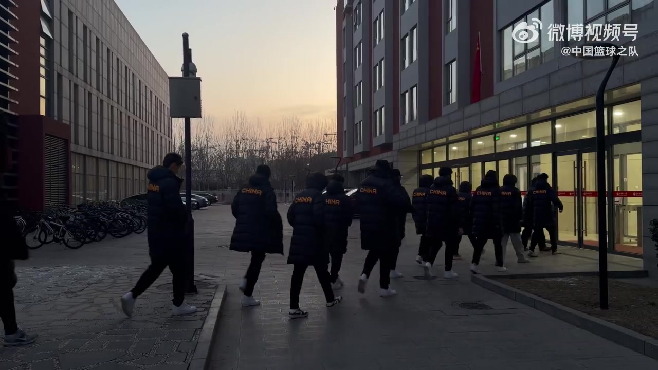 中國(guó)籃球之隊(duì)分享女籃集訓(xùn)動(dòng)態(tài)：第一周集訓(xùn)結(jié)束，再接再厲！