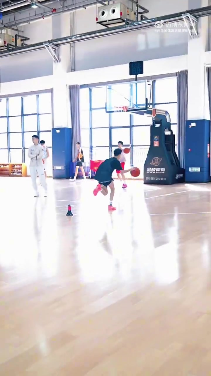 【球盟会】青岛国信海天青年军 | U15球感训练 活力满满⛹🏻‍♂️！