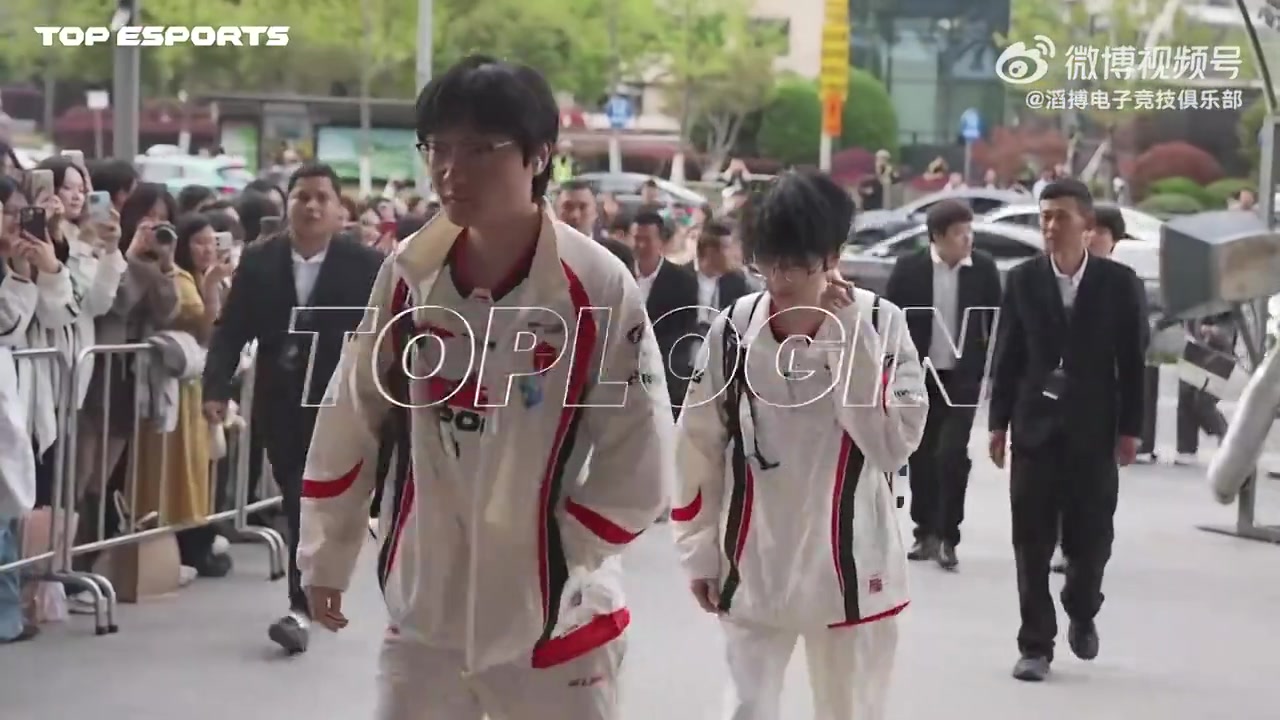 TES发布对阵AL赛场记录：你跟我说这个话吗，我待了三年多【球盟会】