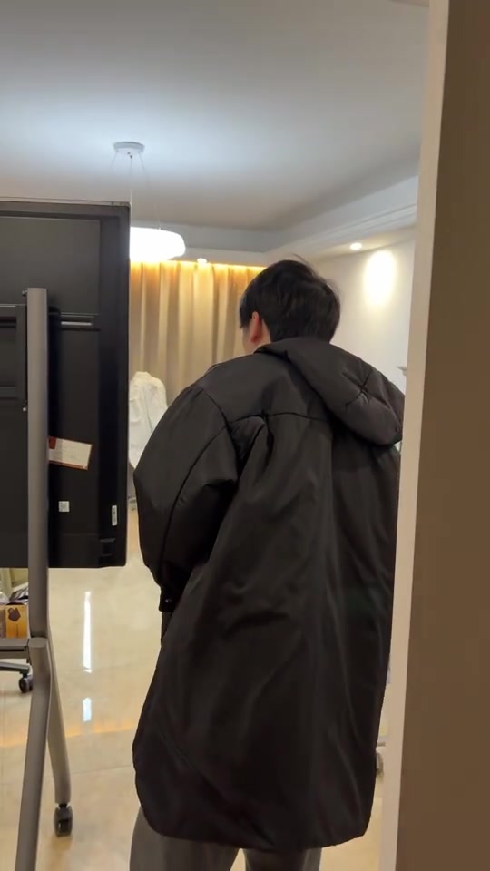 TES分享JackeyLove露面训练室：哎哟我去，波哥！加油加油！