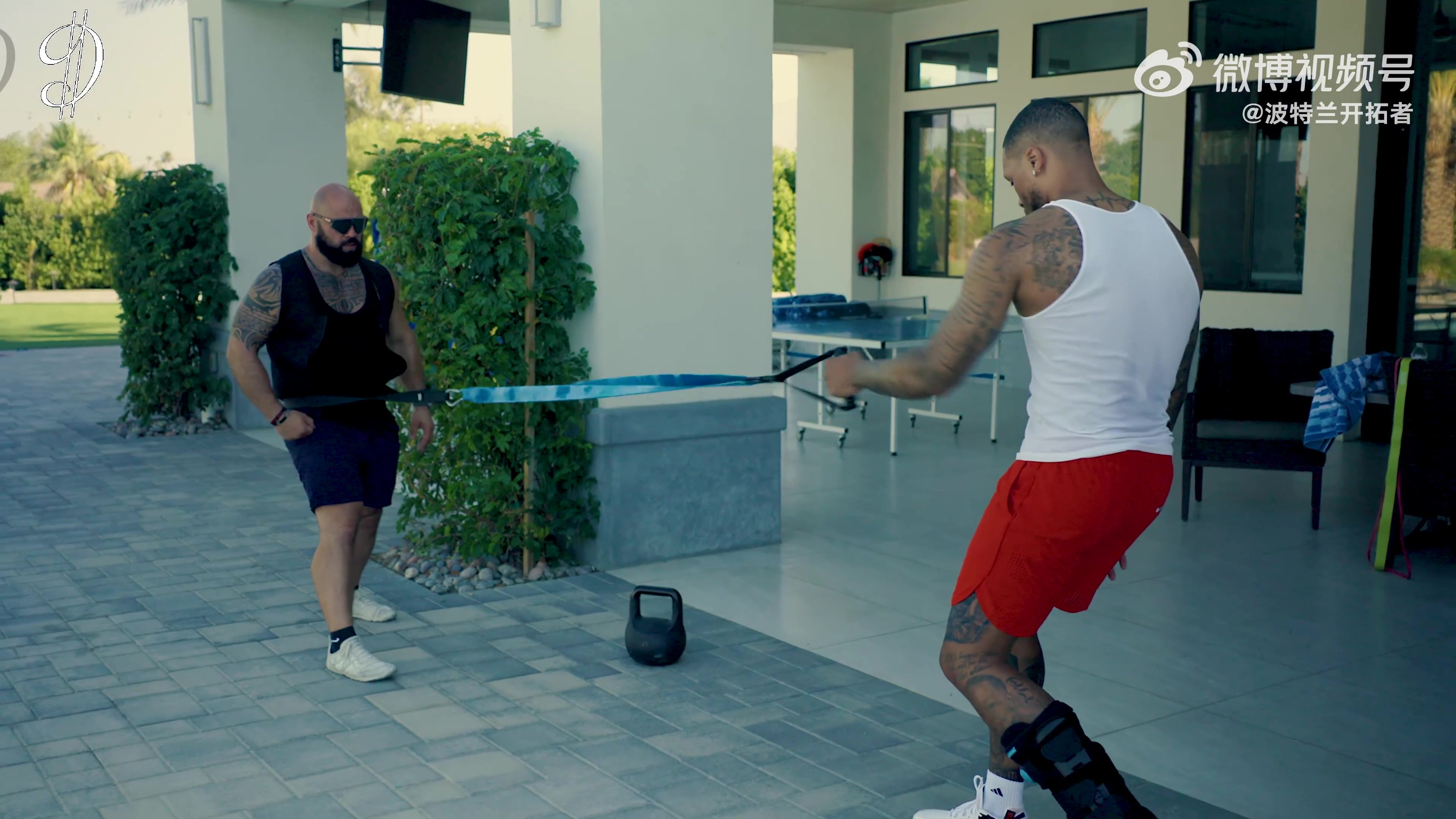 【球盟会】养伤不耽搁训练😮利拉德休赛期恢复性训练强度不减